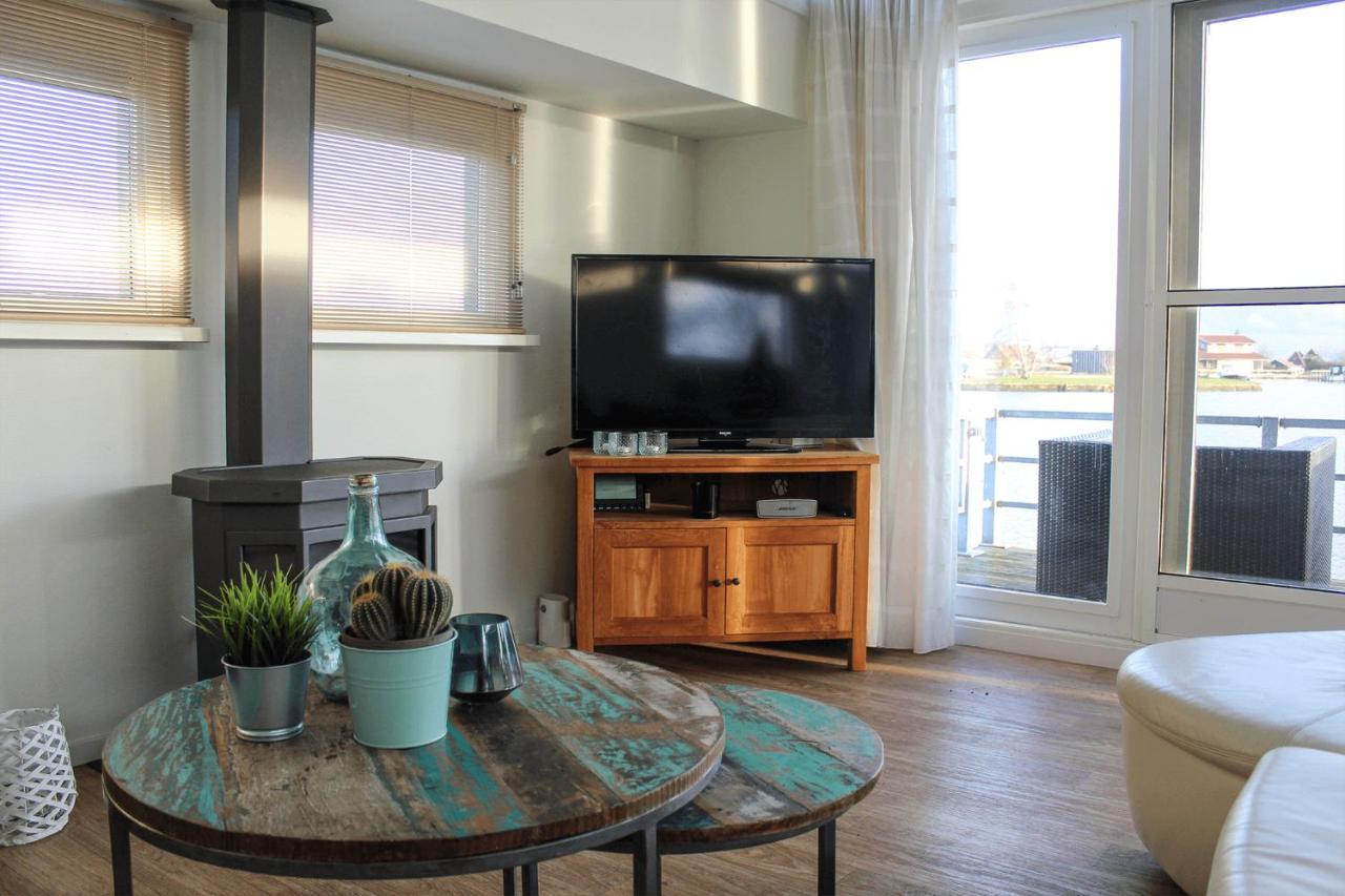 Luxe Woonboot Unieke Locatie Friesland Alde Feanen Holiday home