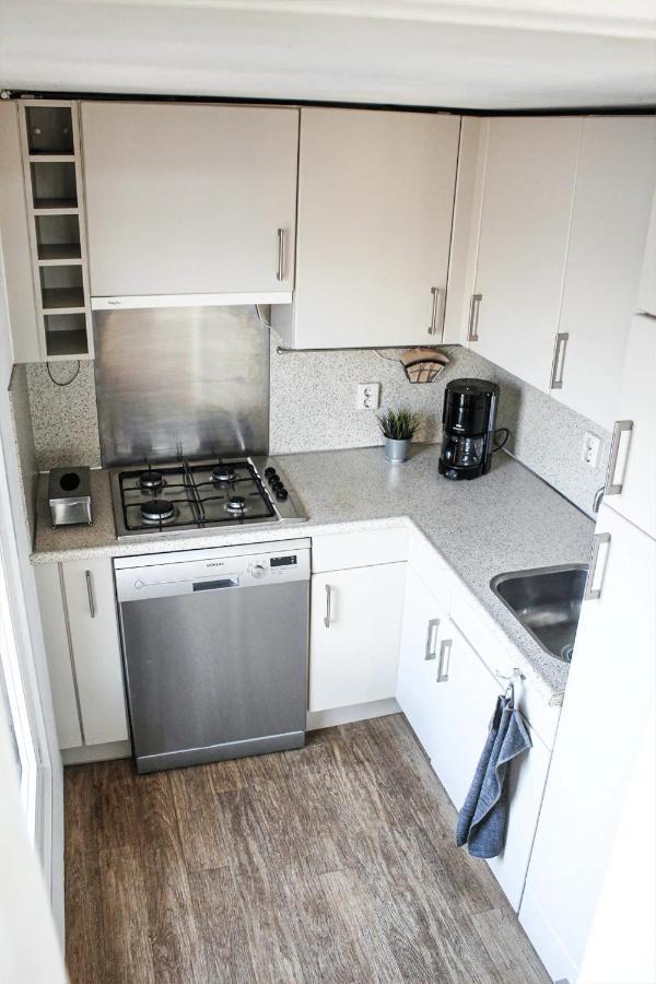 Holiday home Luxe Woonboot Unieke Locatie Friesland Alde Feanen De Veenhoop